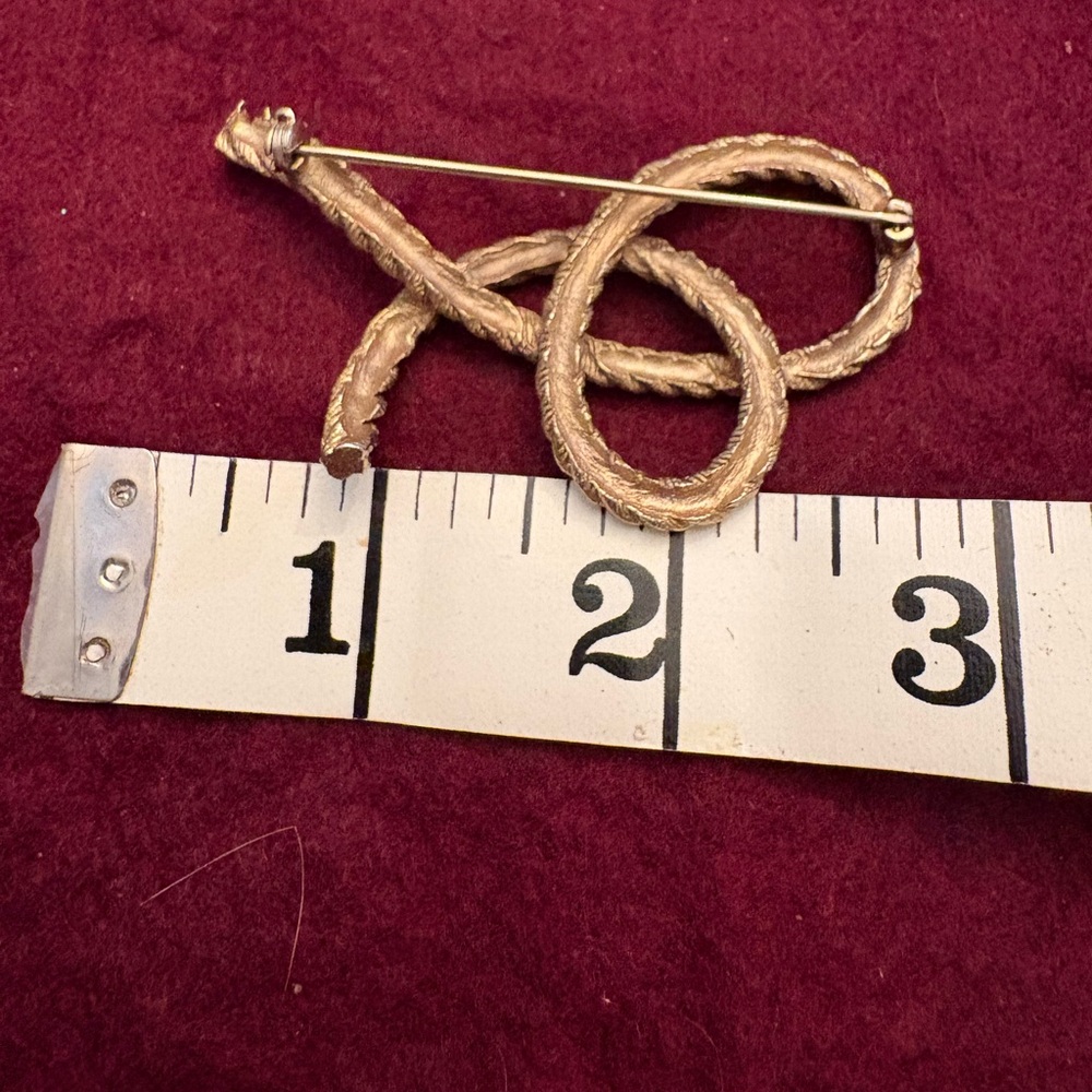 Gold Nautical Rope Brooch Pin - Picture 3 of 4